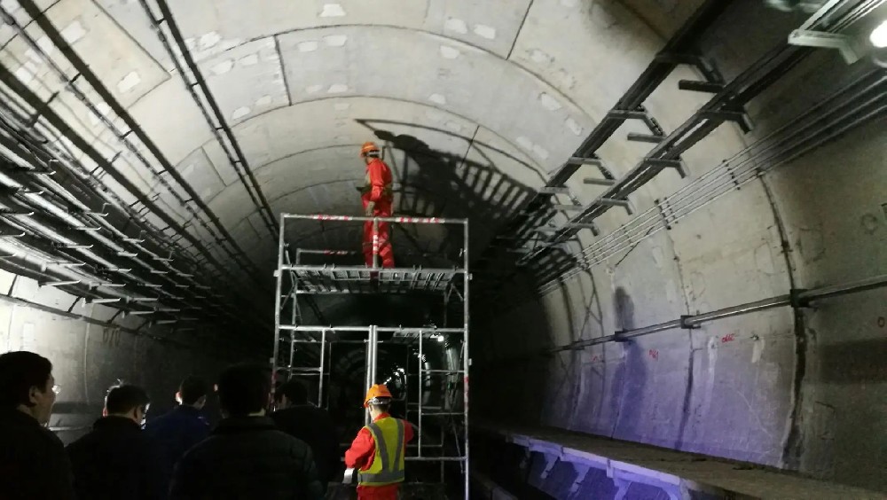 龙山地铁线路病害整治及养护维修